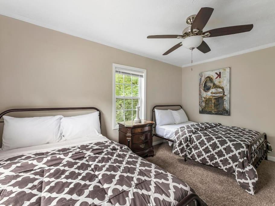Gorgeous East Village Home Near Downtown Sleeps 12 5 Bedrooms Coffee Bbq Ac Parking Atlanta Exterior foto